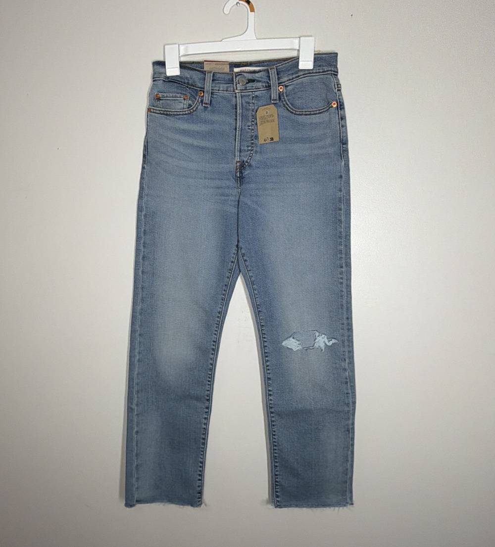 Levi's Wedgie Straight Womens 28 Denim Jeans in Night Sight Light Wash Ripped